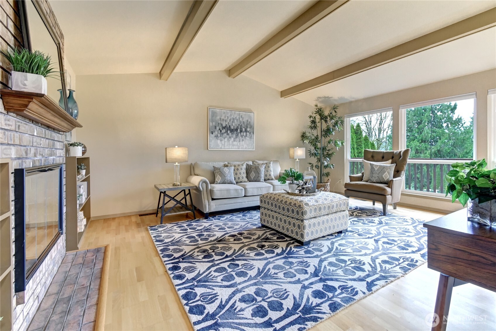 9425 Northeast 181st Lane Bothell, WA 98011 - Photo 4 of 38