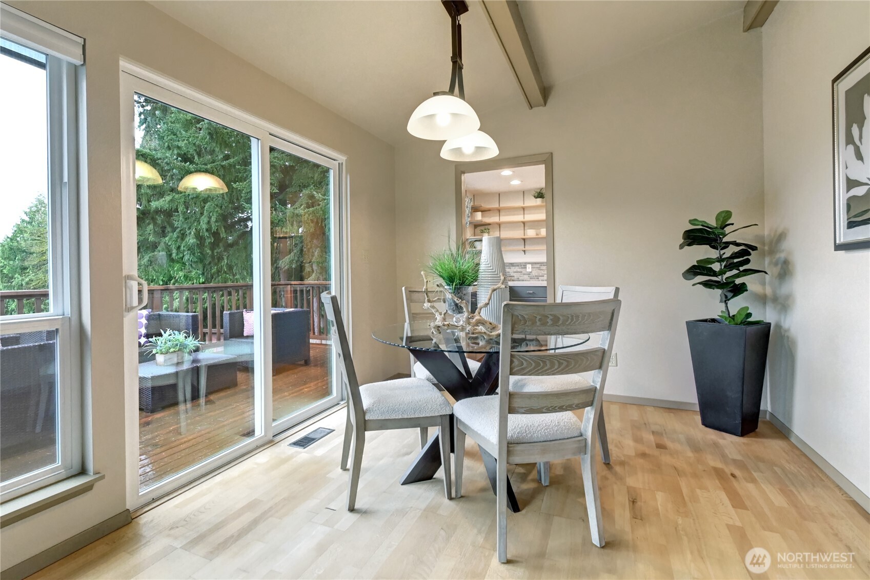 9425 Northeast 181st Lane Bothell, WA 98011 - Photo 8 of 38