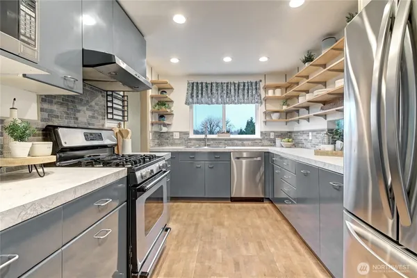 $960,000 | 9425 Northeast 181st Lane, Bothell, WA 98011