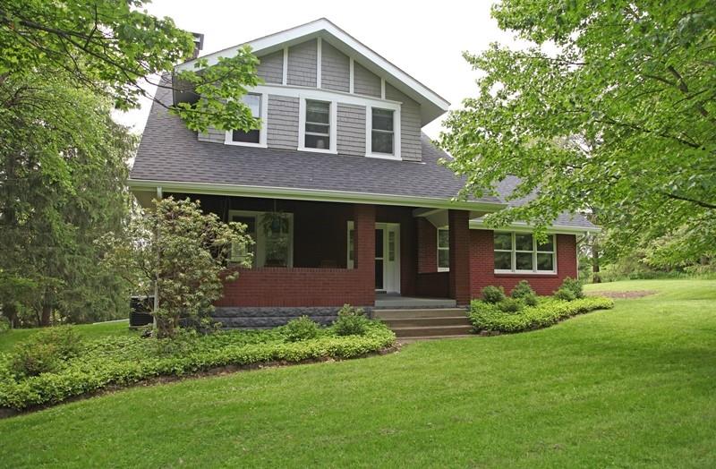 9511 Woodcrest Road Pittsburgh, PA 15237 - Photo 1 of 20 Gallery Image 1