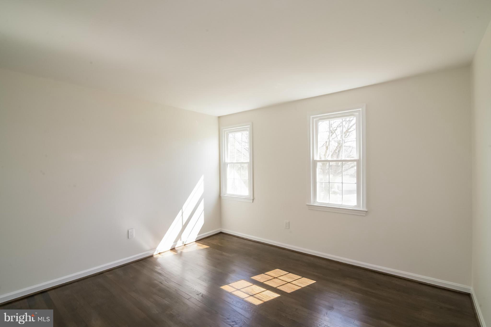 15440 Tindlay Street Silver Spring, MD 20905 - Photo 19 of 29 Bedroom