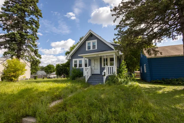 $118,900 | 4738 North 20th Street, Milwaukee, WI 53209