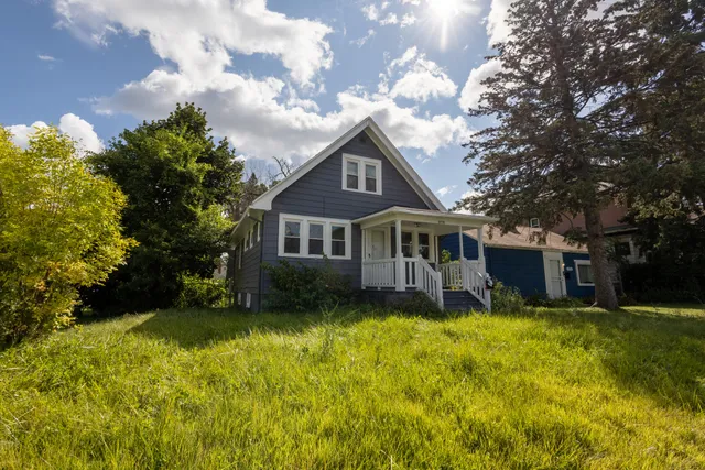 $118,900 | 4738 North 20th Street, Milwaukee, WI 53209