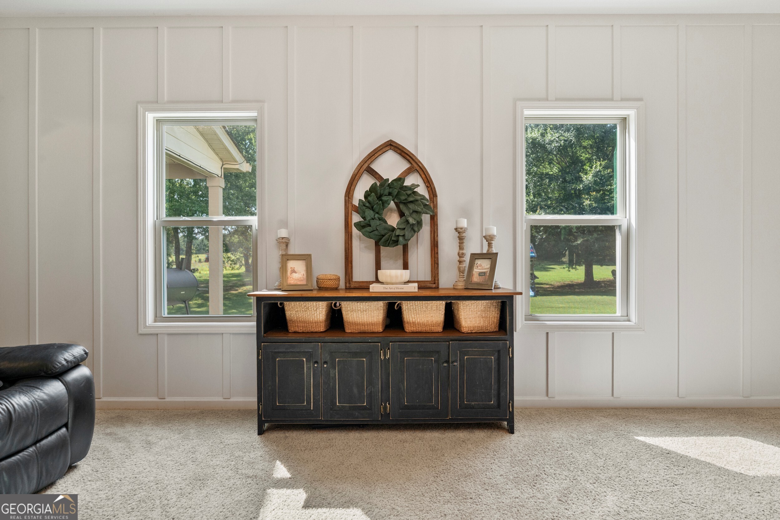 1612 Dennis Smith Road Pine Mountain, GA 31822 - Photo 12 of 33 a living room with furniture and a window