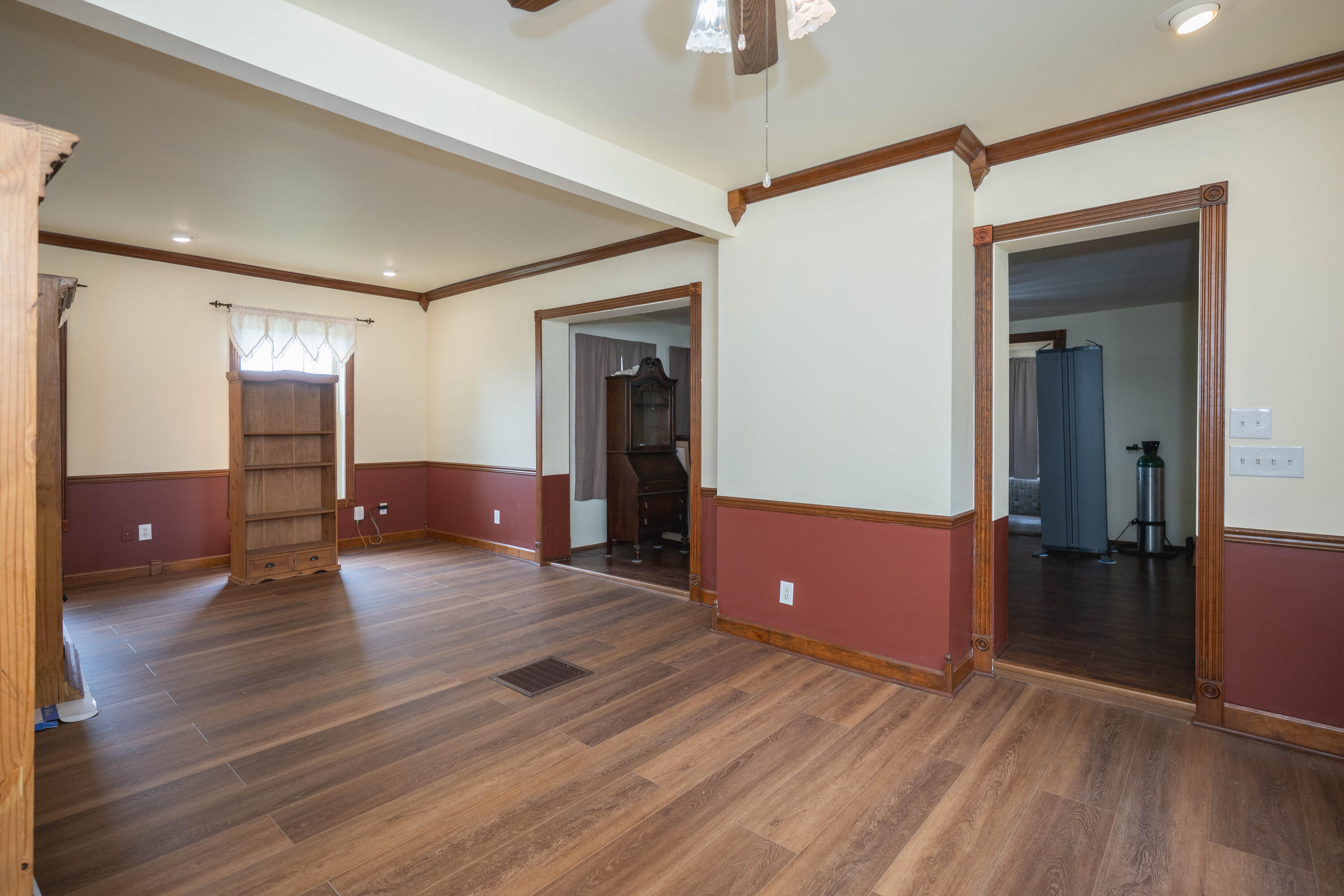 W7852 Town Hall Road Sharon, WI 53585 - Photo 6 of 49 Living room (3)