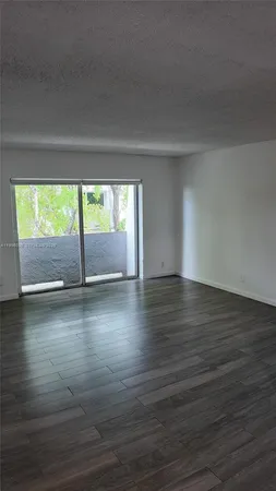 $2,260 | 11110 Southwest 196th Street, Unit 407, Cutler Bay, FL 33157