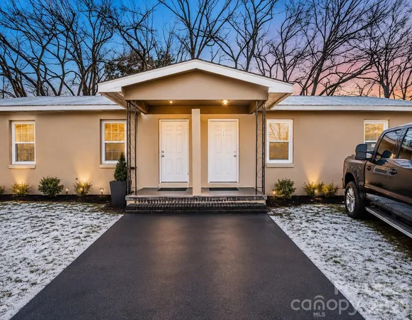 $1,300 | 107 Friedheim Road, Rock Hill, SC 29730