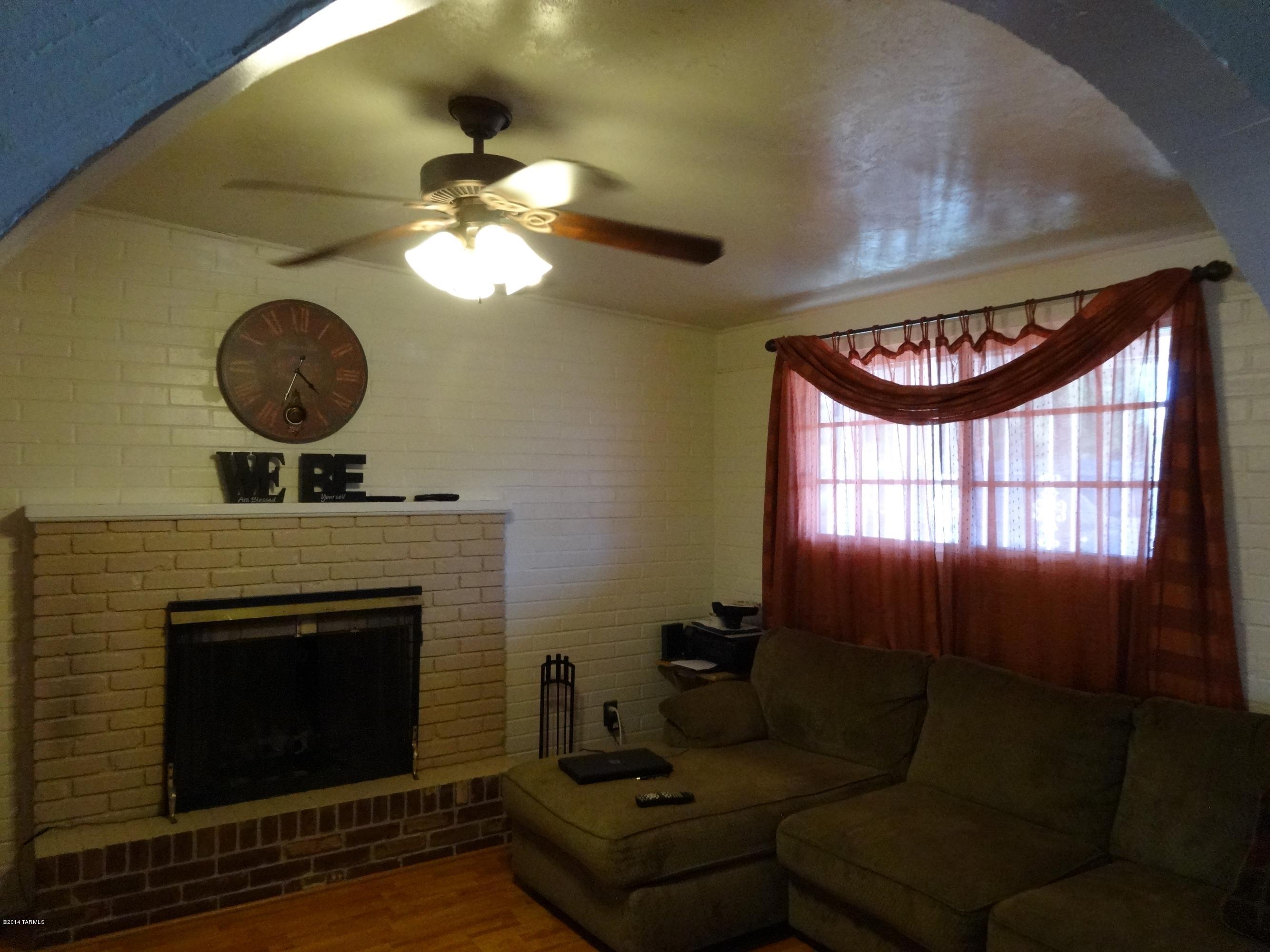 1832 West Astolat Road Tucson, AZ 85713 - Photo 8 of 36