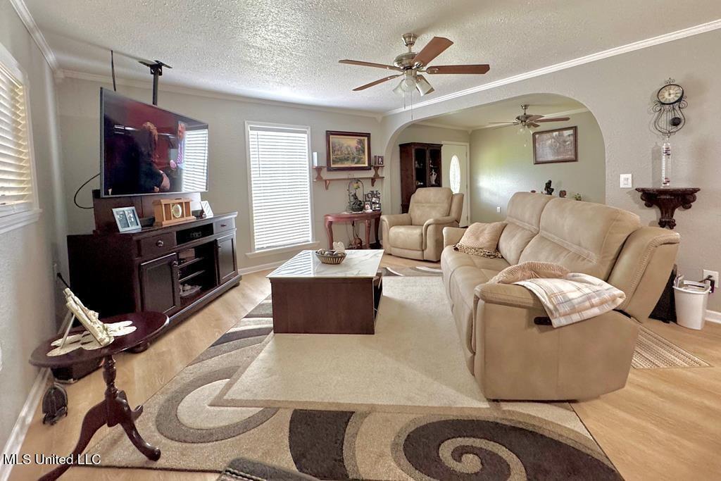 2800 Summit Drive Southwest Bogue Chitto, MS 39629 - Photo 2 of 15