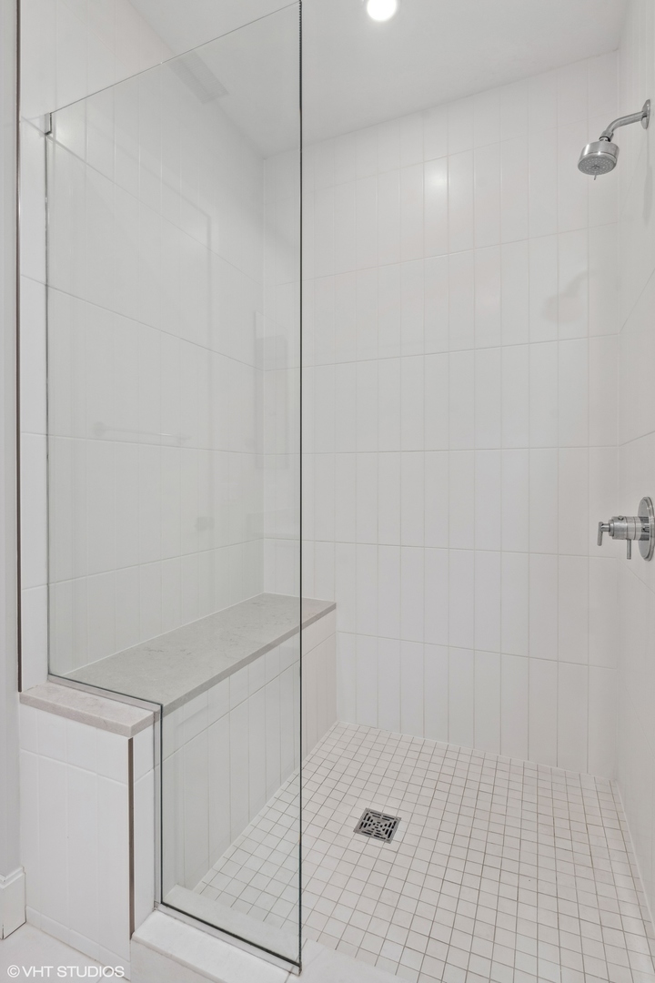 39 North Aberdeen Street, Unit PHN Chicago, IL 60607 - Photo 25 of 46 a bathroom with a shower