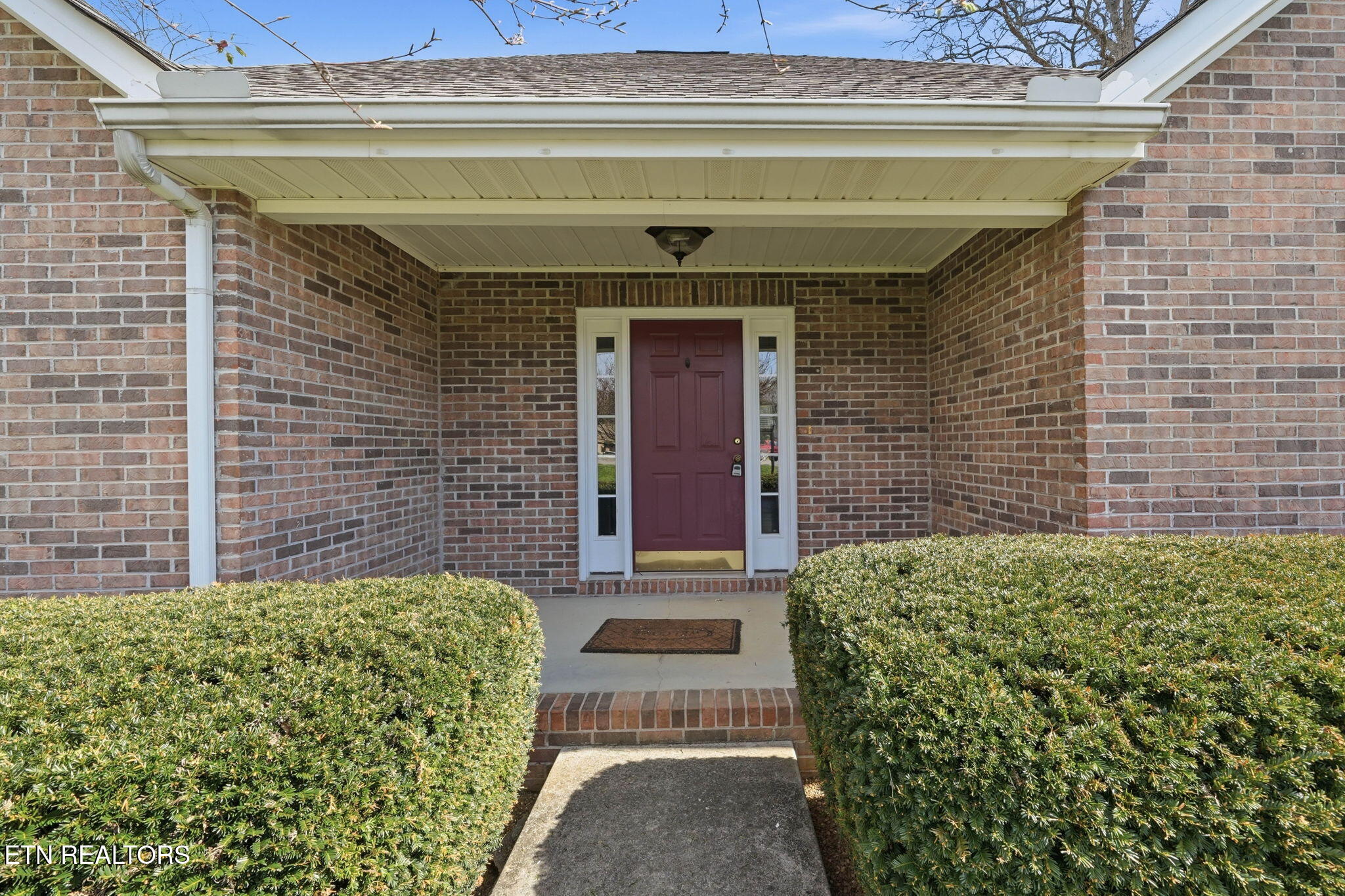 7418 Beavers Bend Lane Corryton, TN 37721 - Photo 3 of 33 Front Door