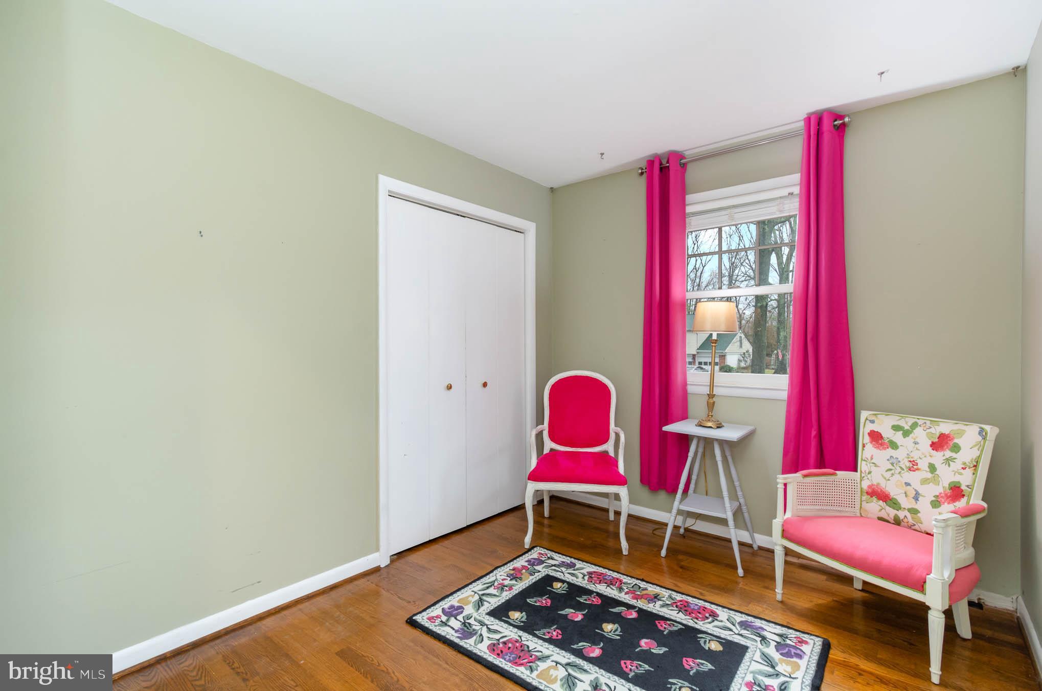 231 Falcon Drive Pasadena, MD 21122 - Photo 19 of 37 Bedroom 2 with hardwood