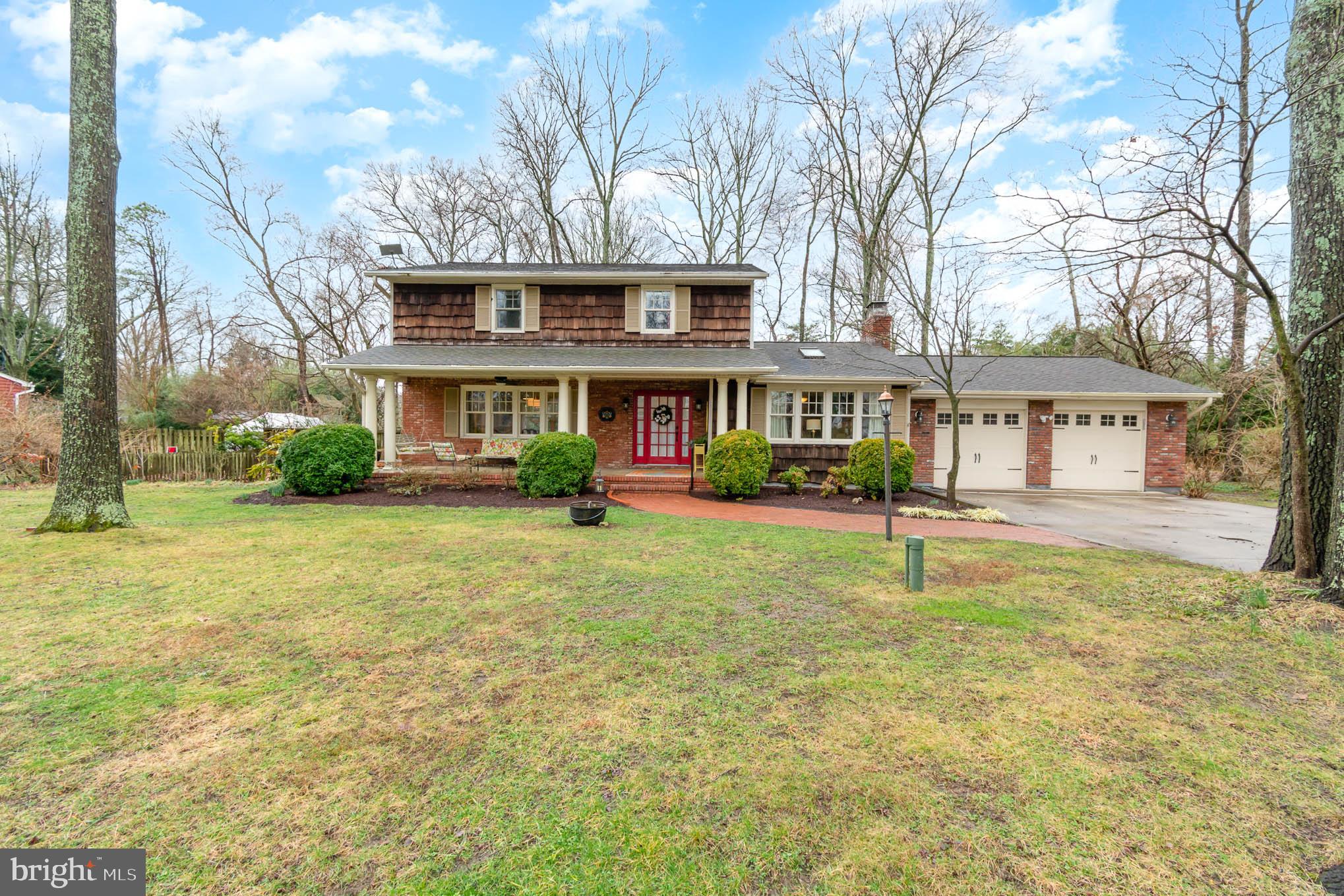 231 Falcon Drive Pasadena, MD 21122 - Photo 2 of 37 Located in the community of Sillery Bay