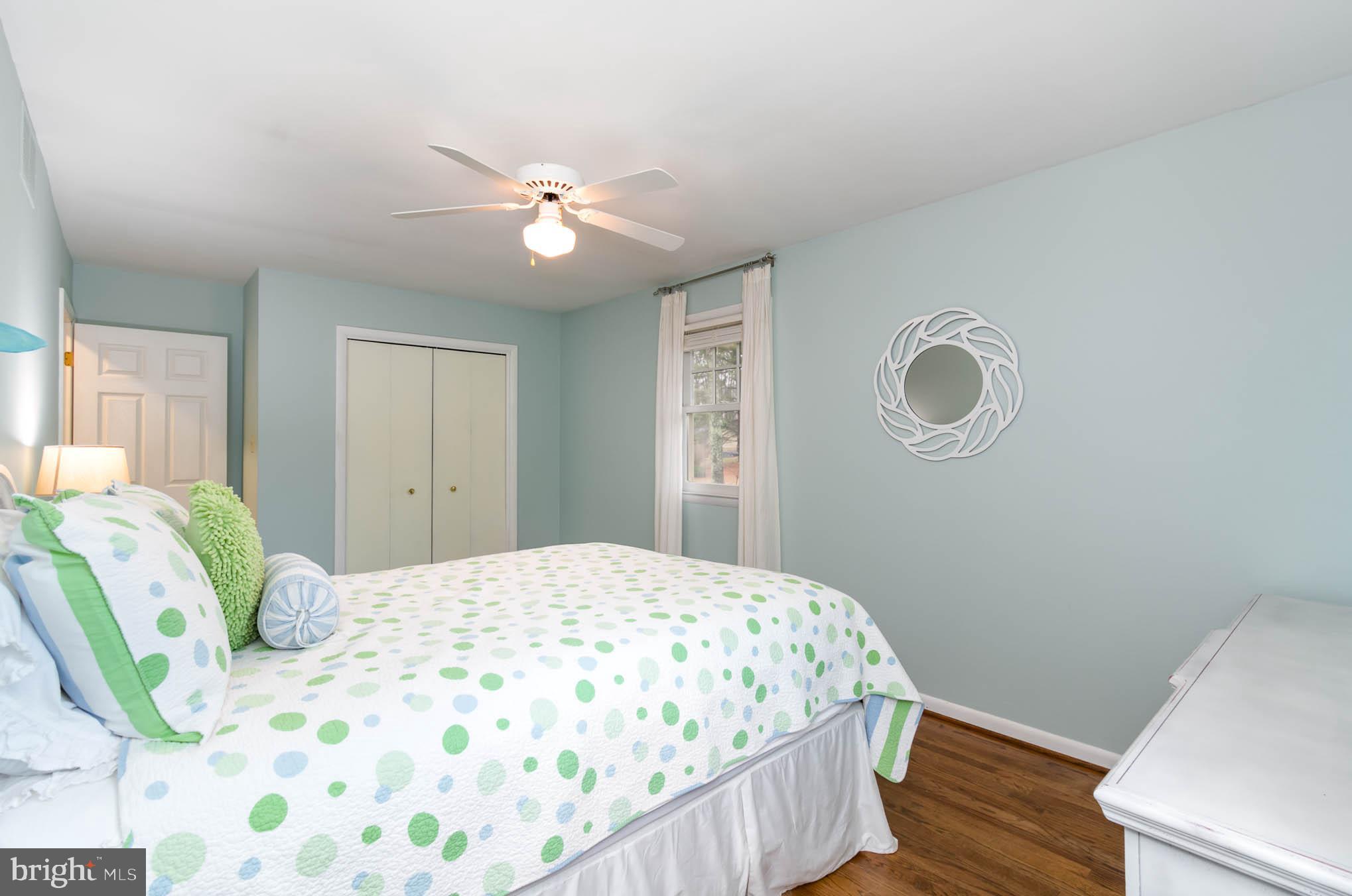 231 Falcon Drive Pasadena, MD 21122 - Photo 21 of 37