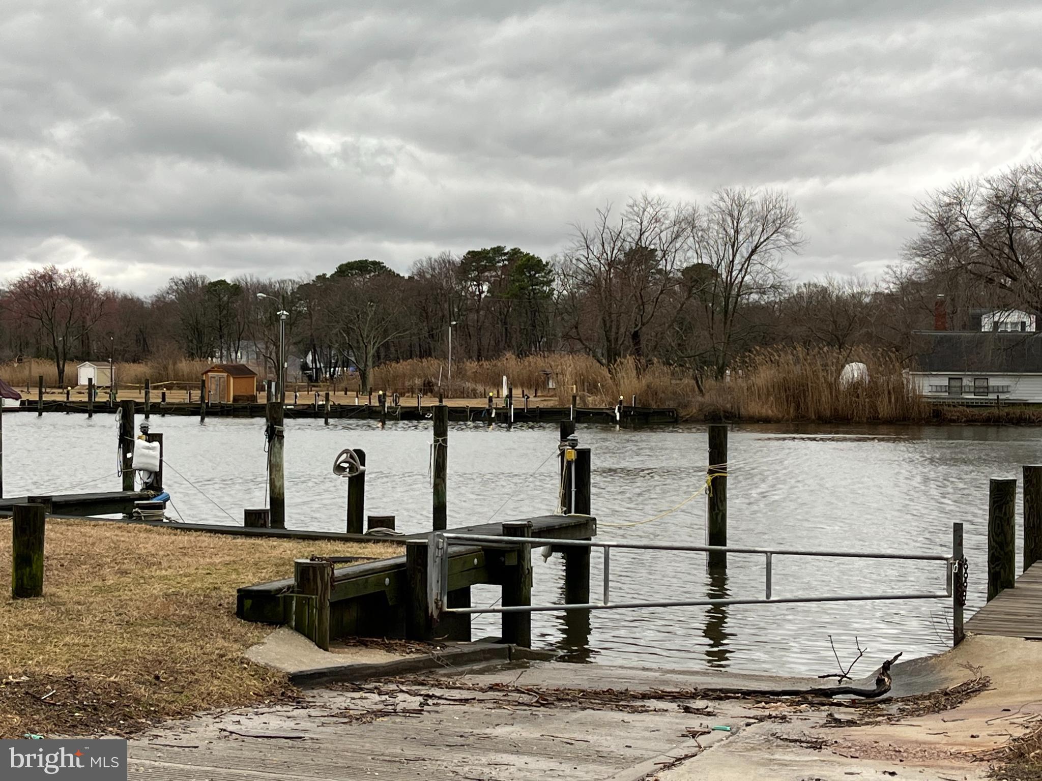 231 Falcon Drive Pasadena, MD 21122 - Photo 35 of 37