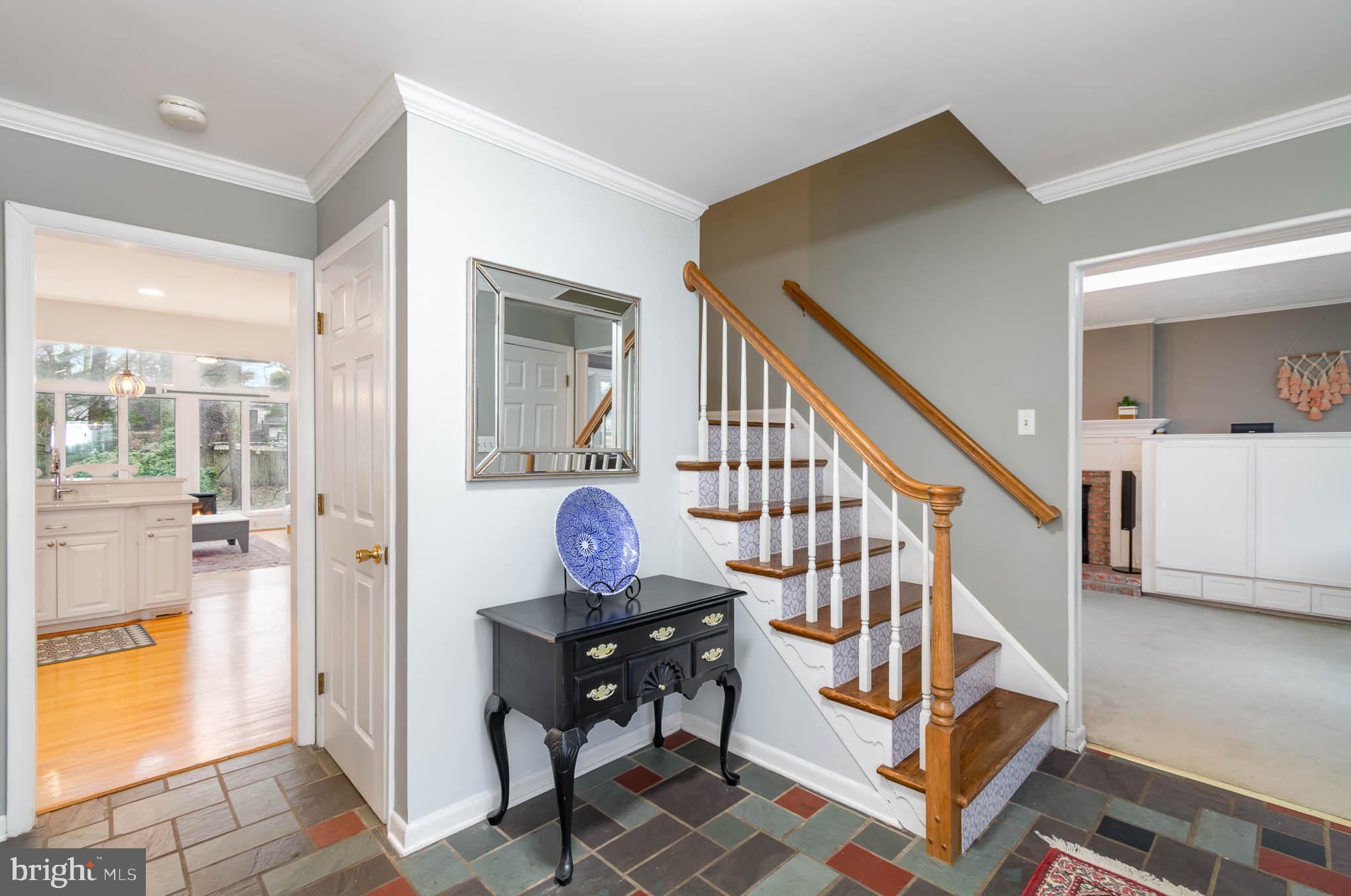 231 Falcon Drive Pasadena, MD 21122 - Photo 5 of 37 Foyer with tile upon entry