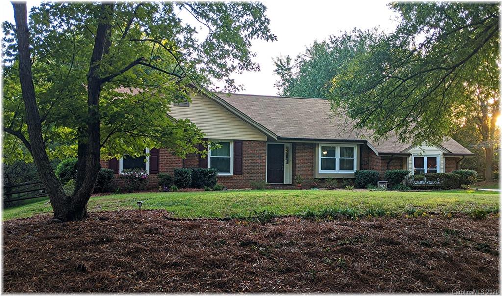 11216 Harrowfield Road Charlotte, NC 28226 - Photo 2 of 10 Gallery Image 2