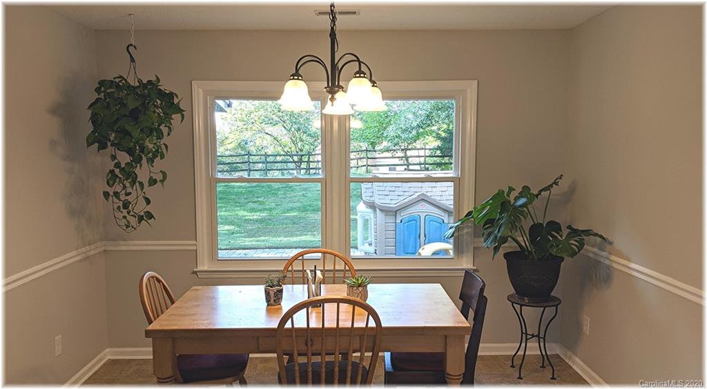 11216 Harrowfield Road Charlotte, NC 28226 - Photo 5 of 10 Gallery Image 5