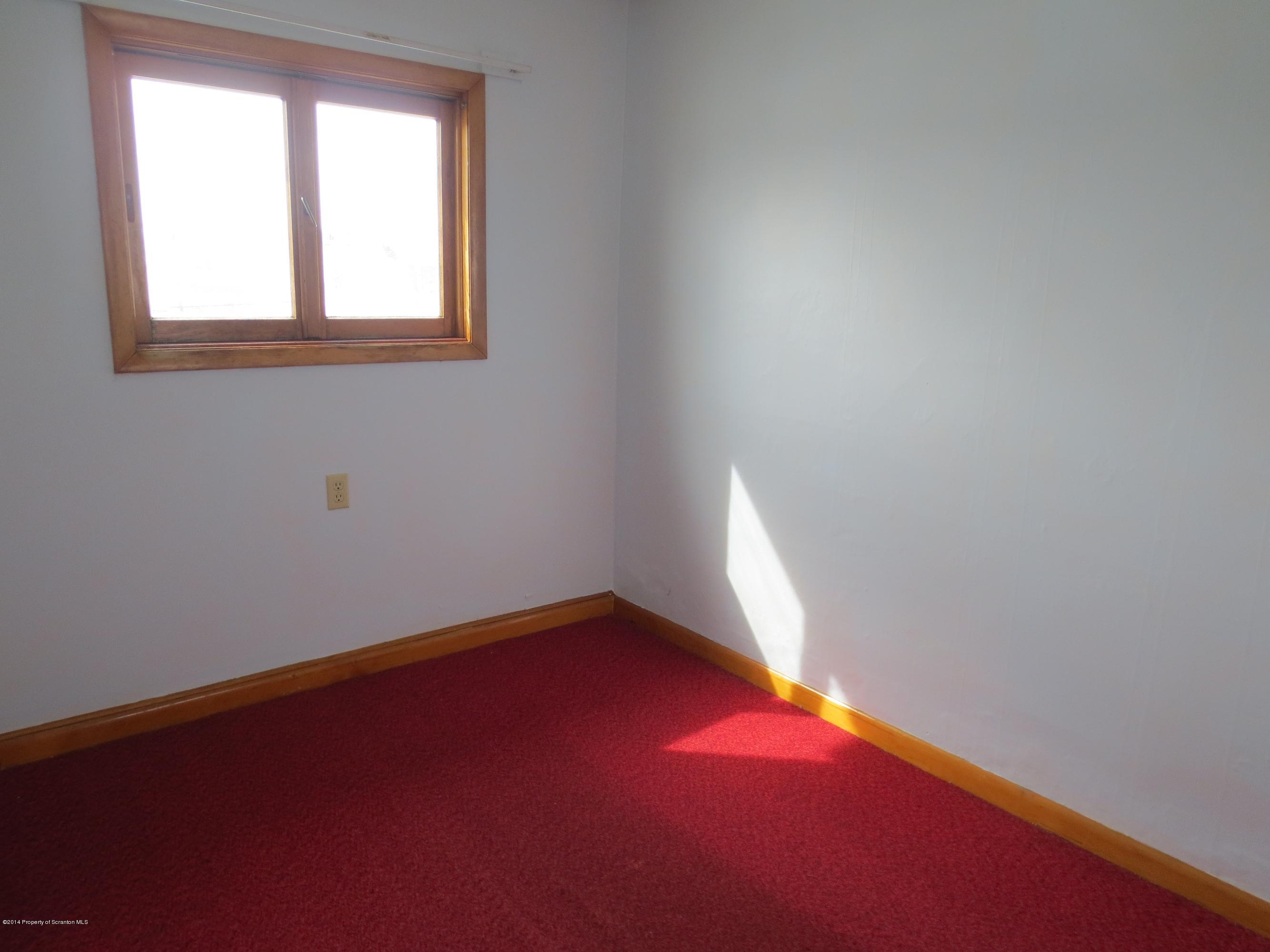 1133 Rundle Street Scranton, PA 18504 - Photo 10 of 16 Gallery Image 10