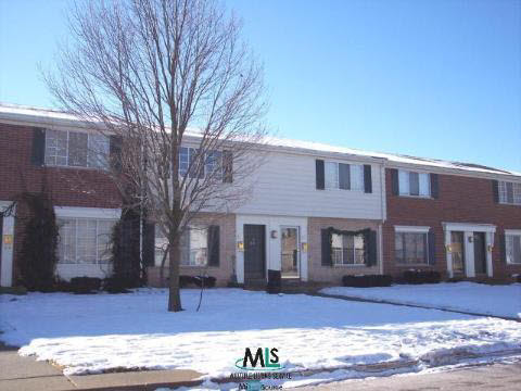 428 Miller Avenue Rochester, MI 48307 - Photo 1 of 5 404838.JPG