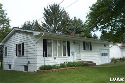 620 Belfast Road Nazareth, PA 18064 - Photo 3 of 11 Gallery Image 3