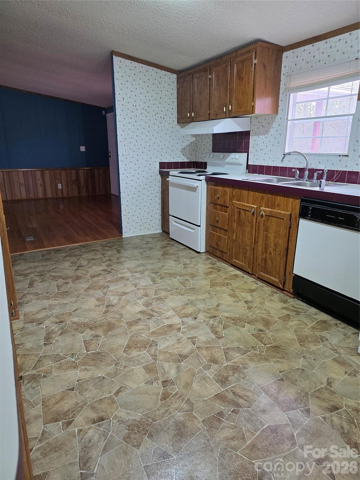 1044 Rabbit Trail Gastonia, NC 28052 - Photo 13 of 28