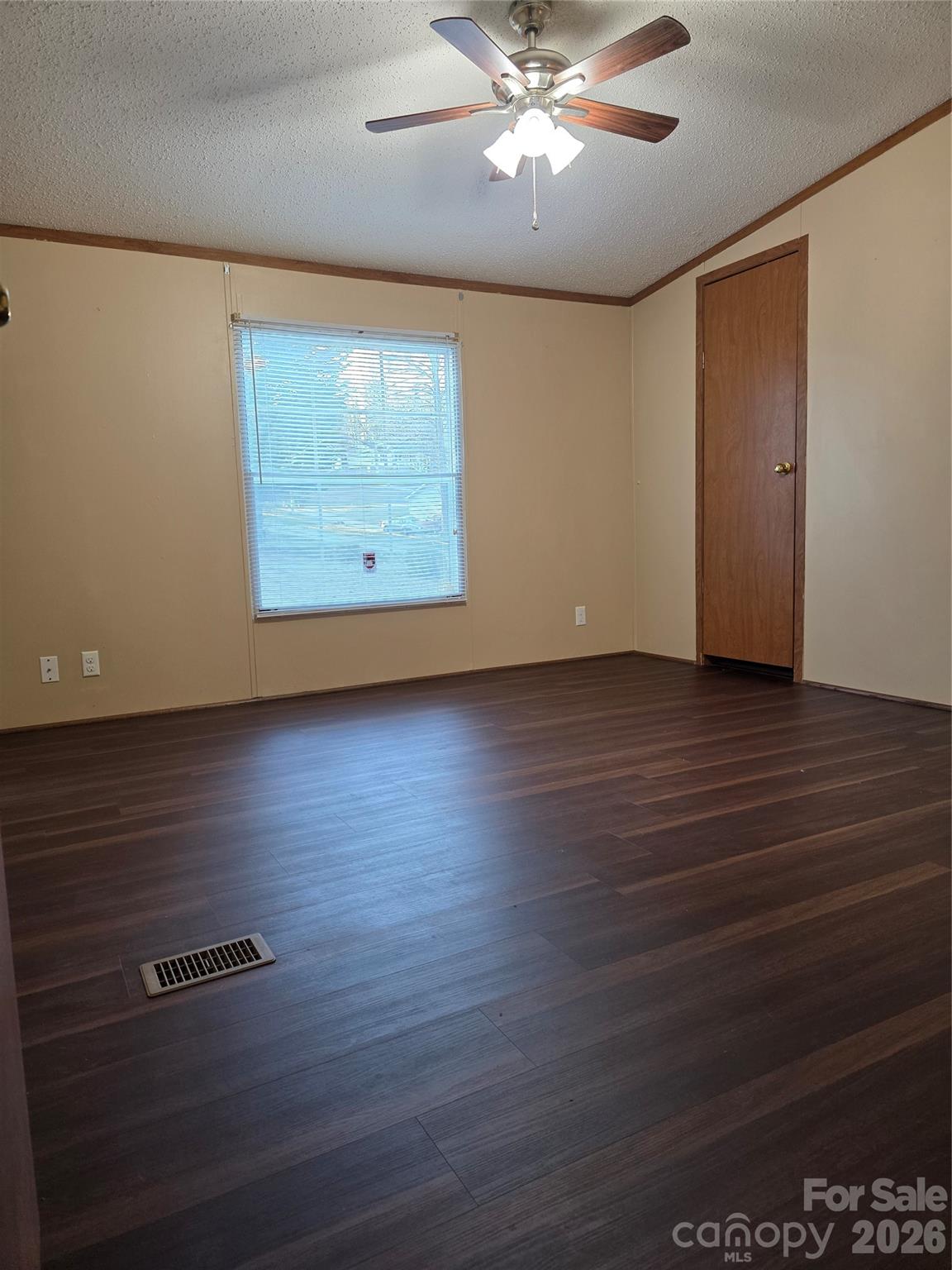 1044 Rabbit Trail Gastonia, NC 28052 - Photo 9 of 28