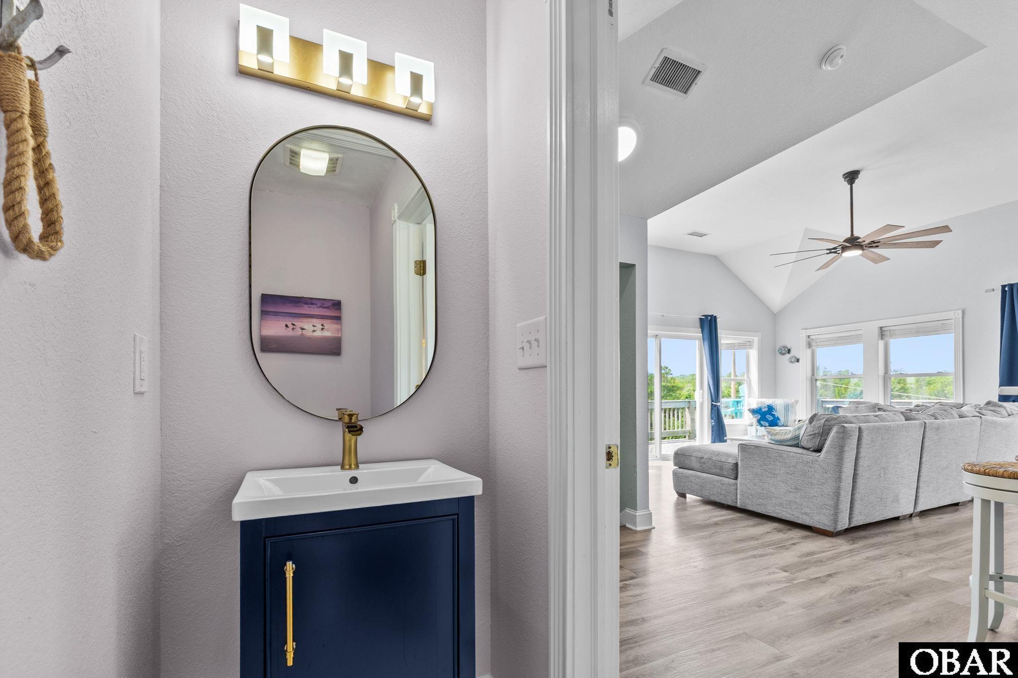 26204 Jolly Roger Road Salvo, NC 27982 - Photo 12 of 33 Top Floor Half Bath