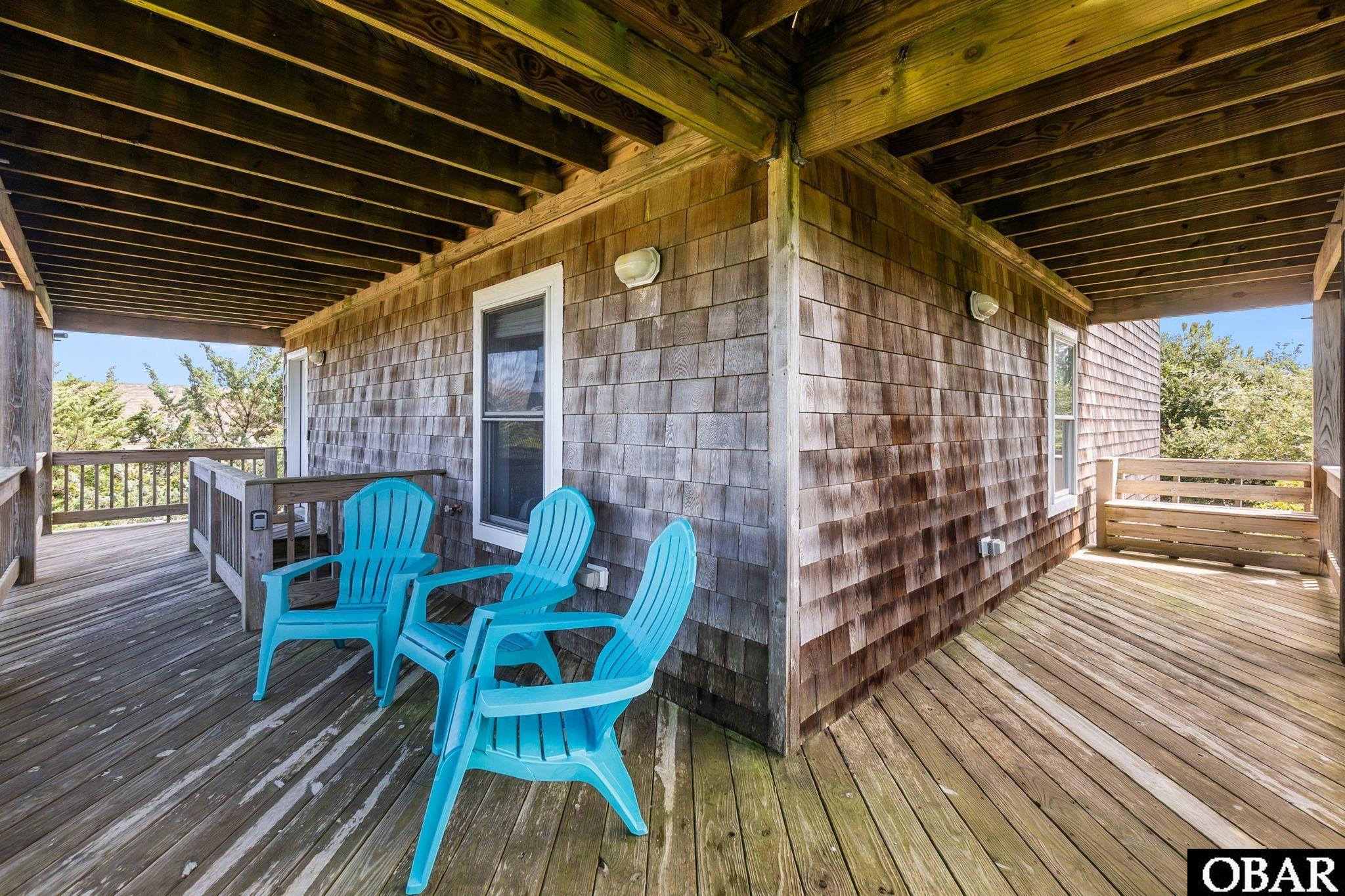 26204 Jolly Roger Road Salvo, NC 27982 - Photo 29 of 33 Covered Deck