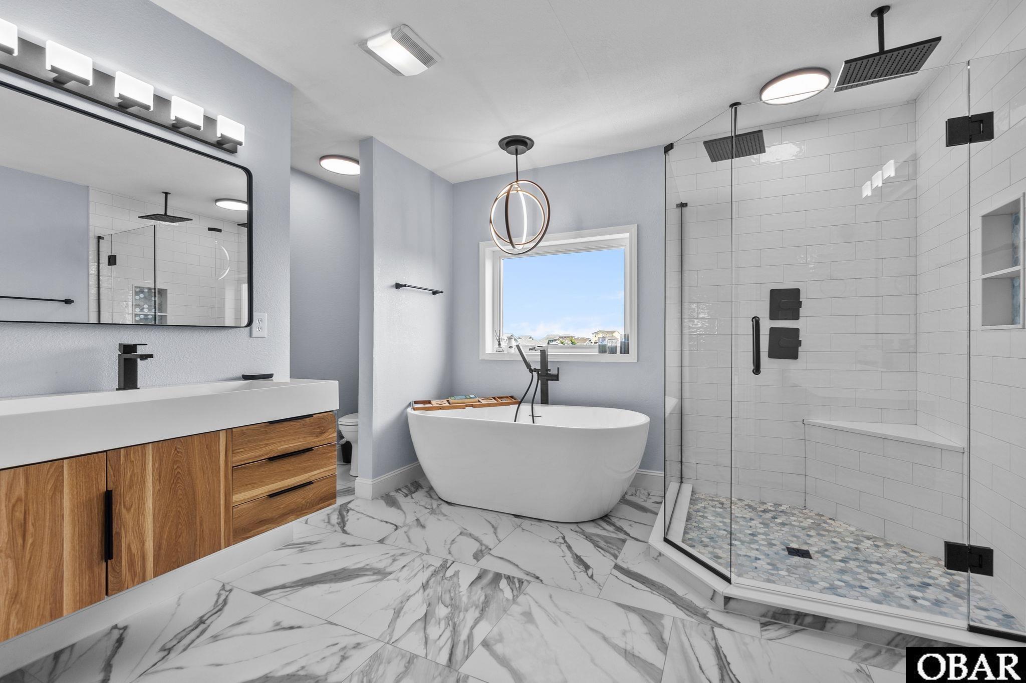 26204 Jolly Roger Road Salvo, NC 27982 - Photo 6 of 33 Primary Bathroom