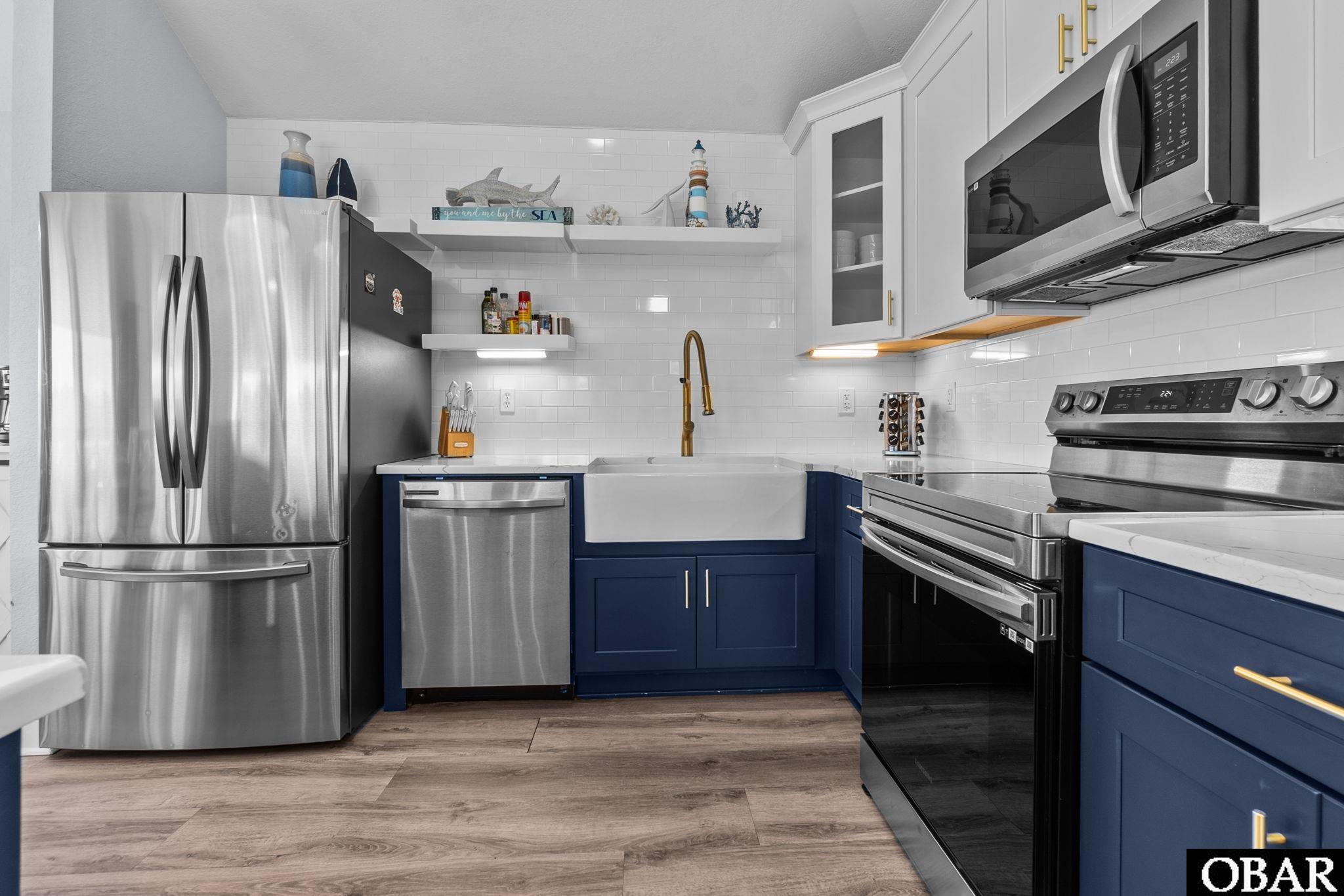 26204 Jolly Roger Road Salvo, NC 27982 - Photo 9 of 33