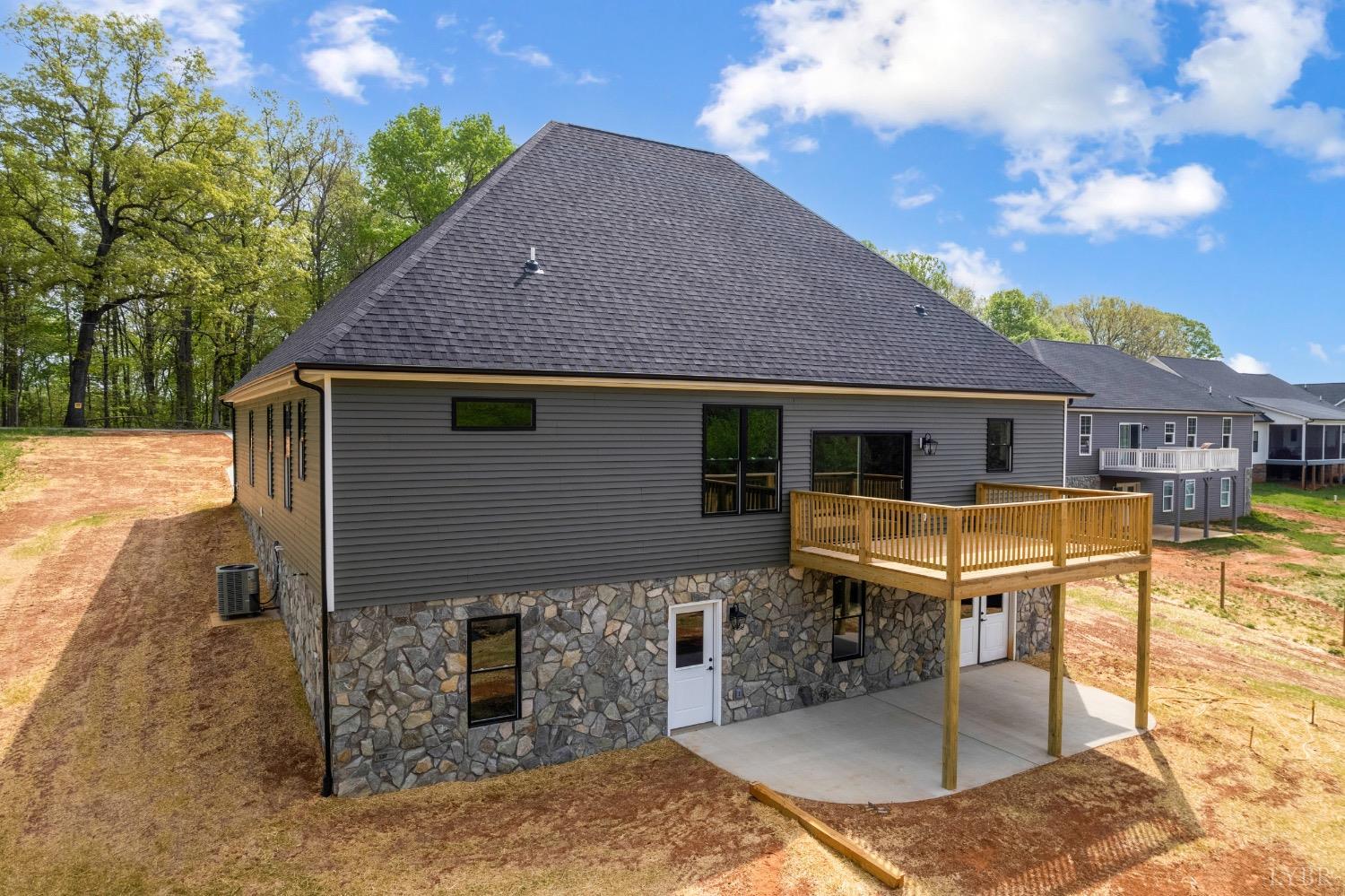 4424 Goode Road Goode, VA 24556 - Photo 65 of 71 a front view of house with patio