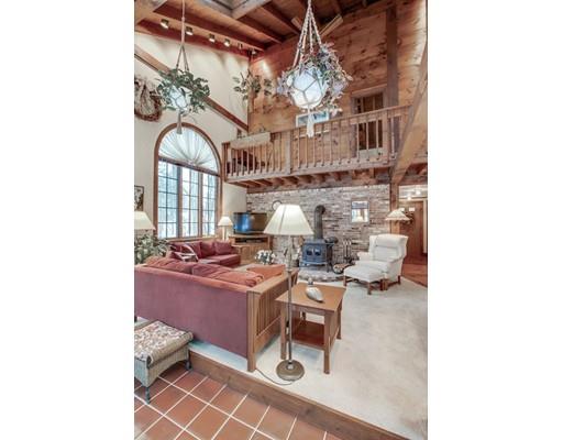 6 Grace Road Danvers, MA 01923 - Photo 8 of 29 Gallery Image 8