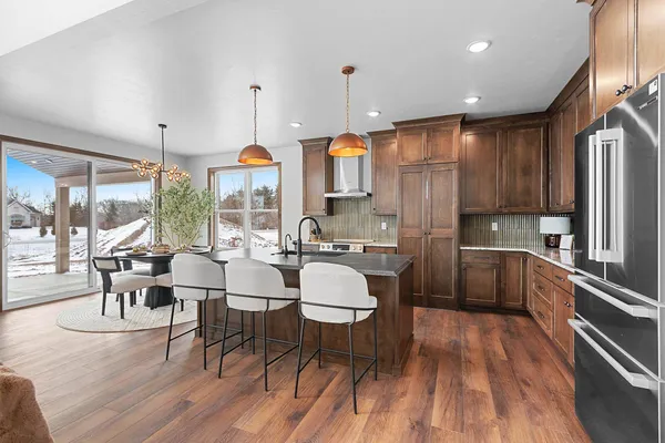 $719,900 | 302 Lansdowne Street, De Pere, WI 54115