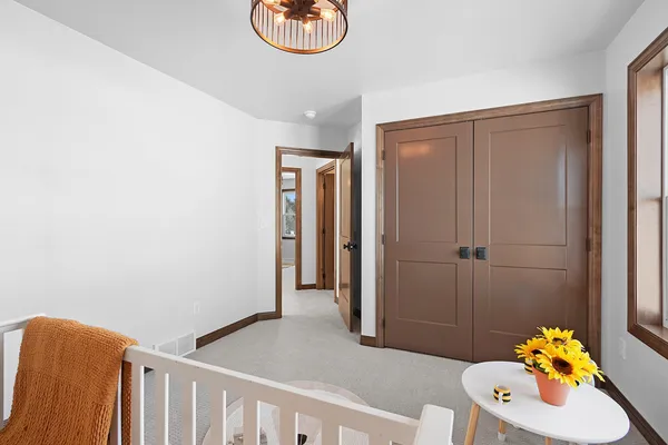 $719,900 | 302 Lansdowne Street, De Pere, WI 54115