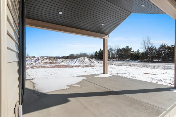 $719,900 | 302 Lansdowne Street, De Pere, WI 54115