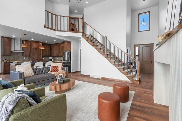 $719,900 | 302 Lansdowne Street, De Pere, WI 54115