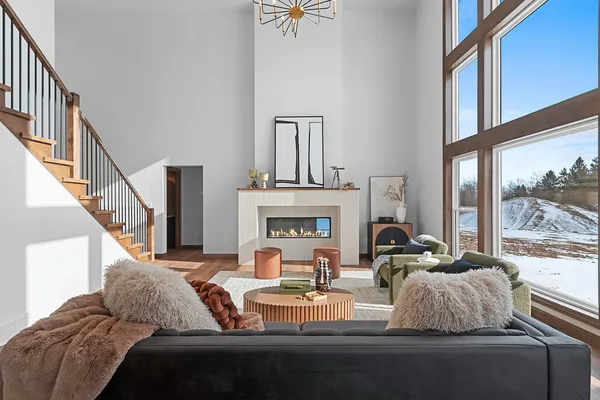 $719,900 | 302 Lansdowne Street, De Pere, WI 54115