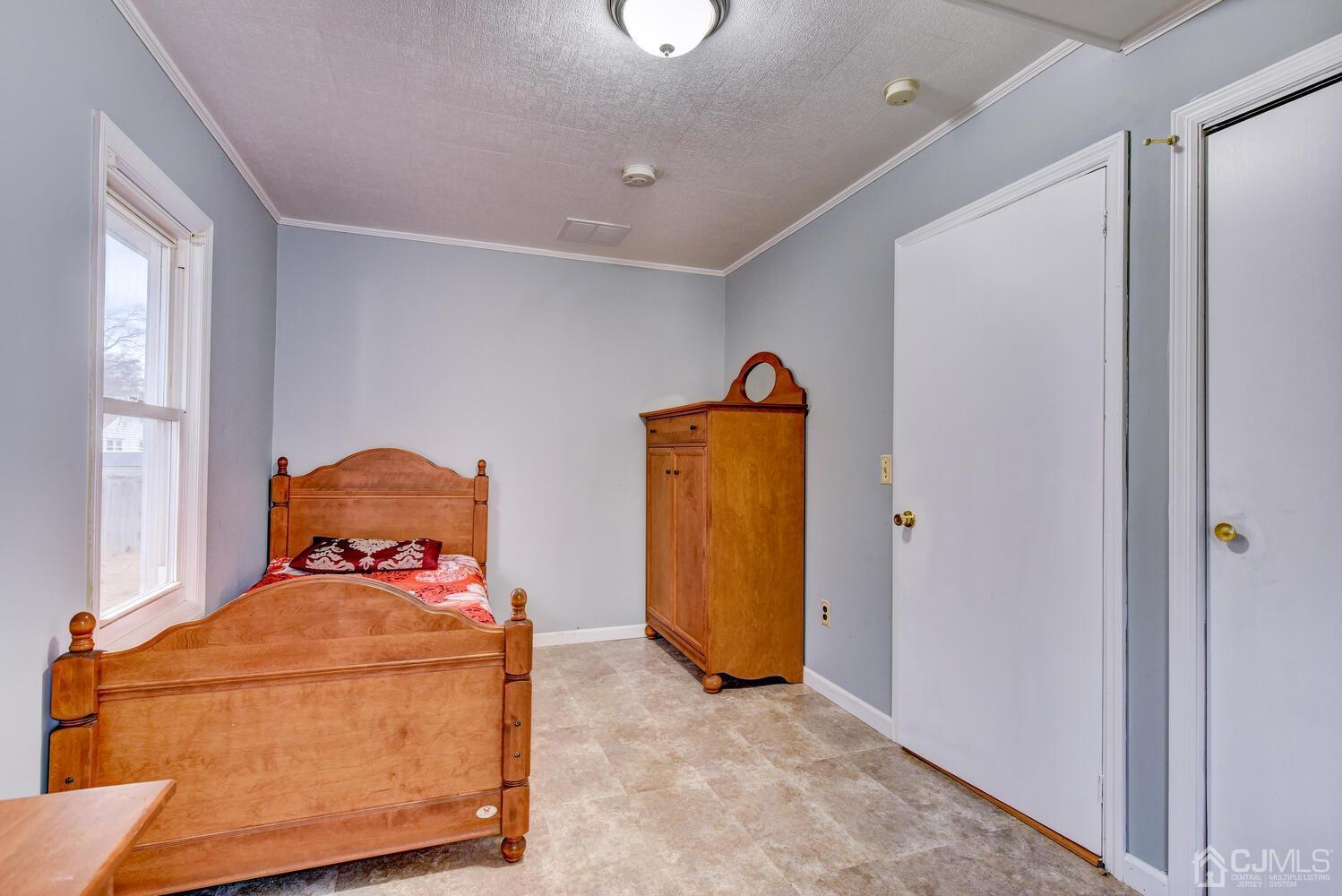 24 Landvale Road Spotswood, NJ 08884 - Photo 17 of 25