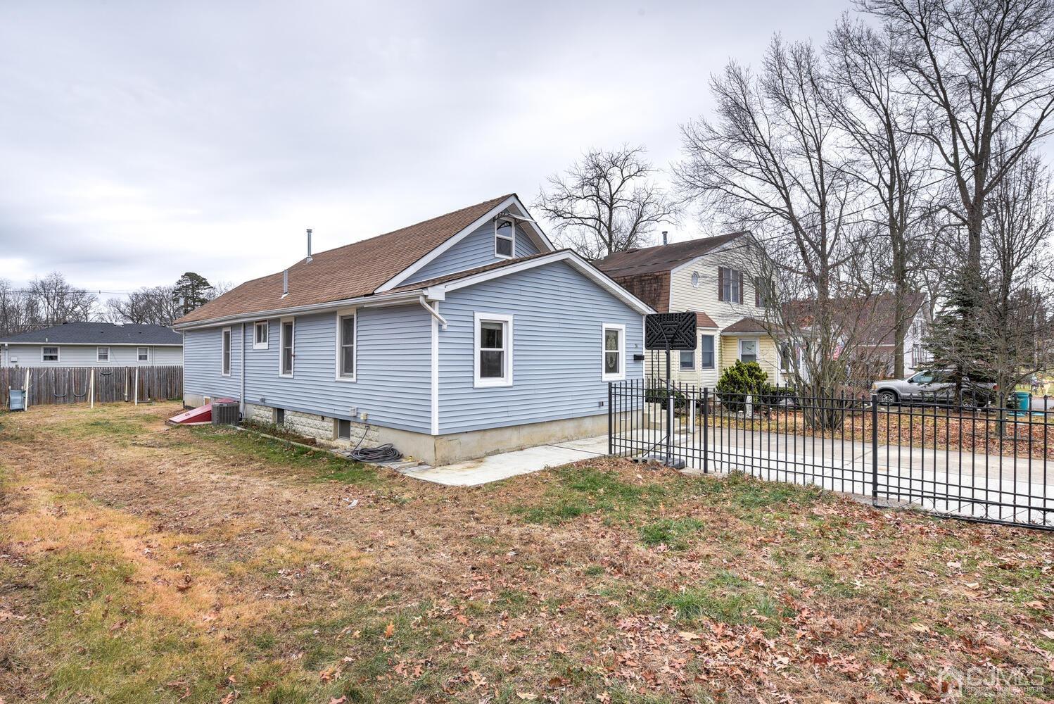 24 Landvale Road Spotswood, NJ 08884 - Photo 19 of 25