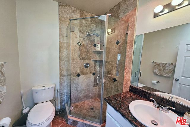 $3,200 | 11524 Moorpark Street, Unit 1, North Hollywood, CA 91602