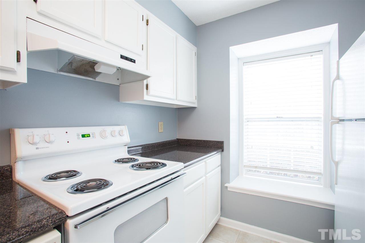 2216 Alpine Road Durham, NC 27707 - Photo 5 of 23 Gallery Image 5