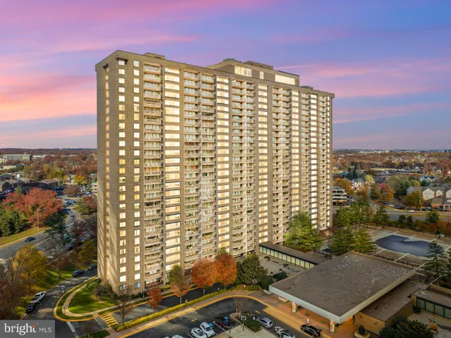 $297,500 | 3701 South George Mason Drive, Unit 2410N, Falls Church, VA 22041