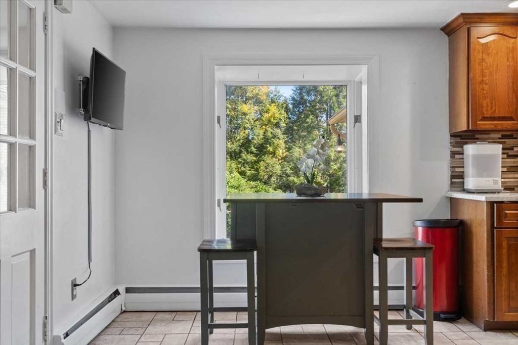 85 Dennison Hill Road Southbridge, MA 01550 - Photo 8 of 37 Gallery Image 8