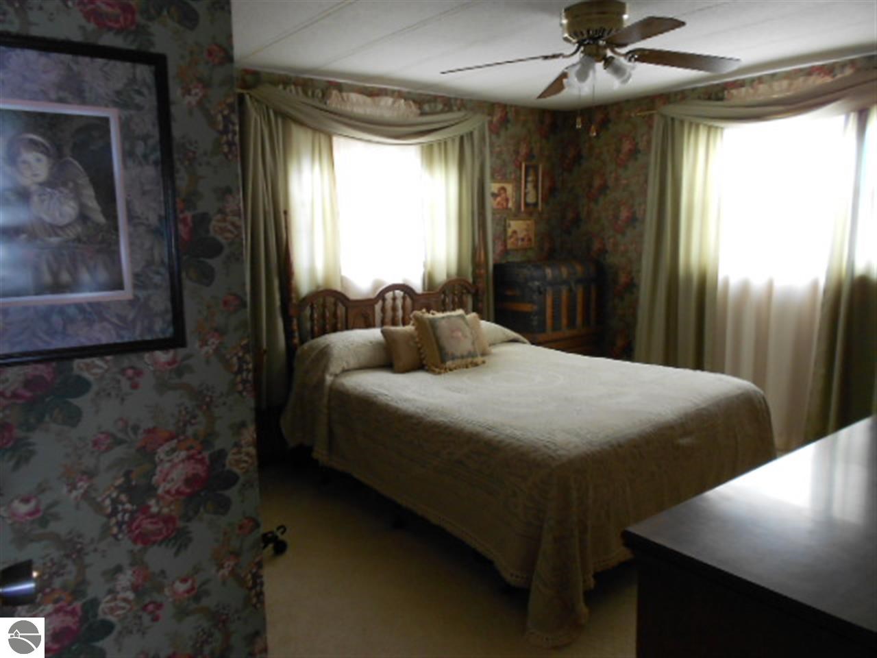 7430 East Olive Road Breckenridge, MI 48615 - Photo 12 of 21 1781217-11.JPG