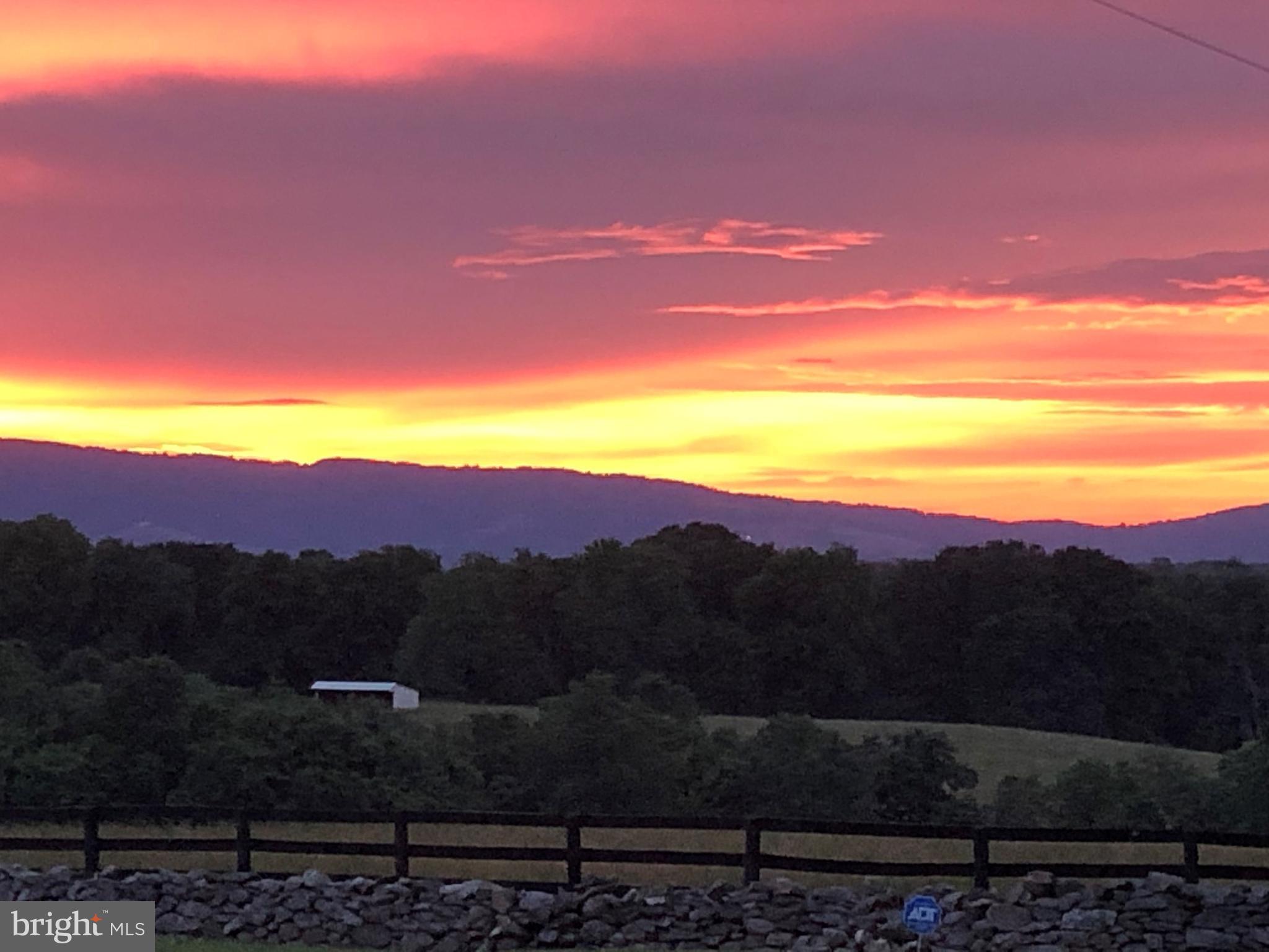 21020 St Louis Road Middleburg, VA 20117 - Photo 2 of 47 Beautiful Sunsets