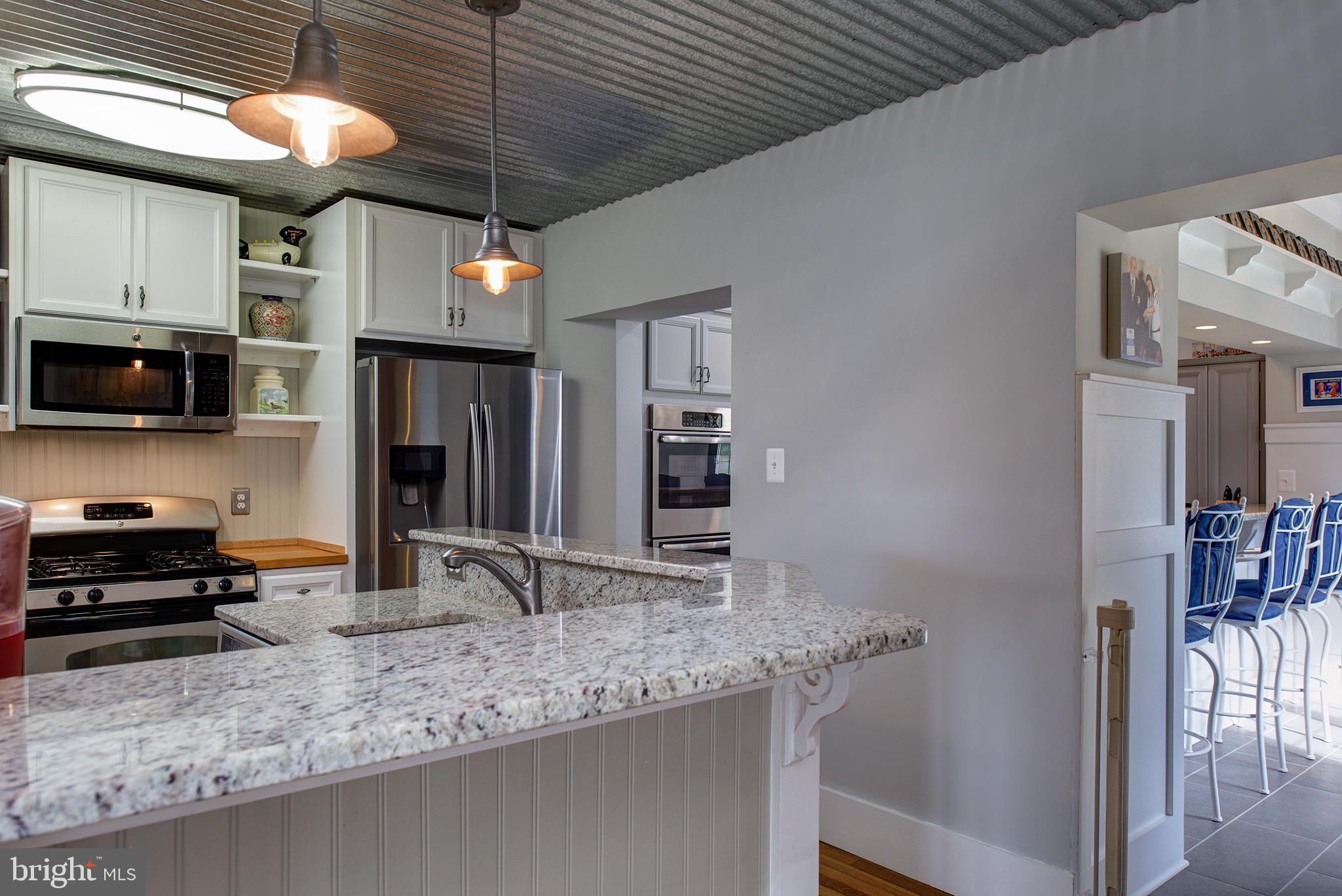 21020 St Louis Road Middleburg, VA 20117 - Photo 31 of 47 Wet Bar
