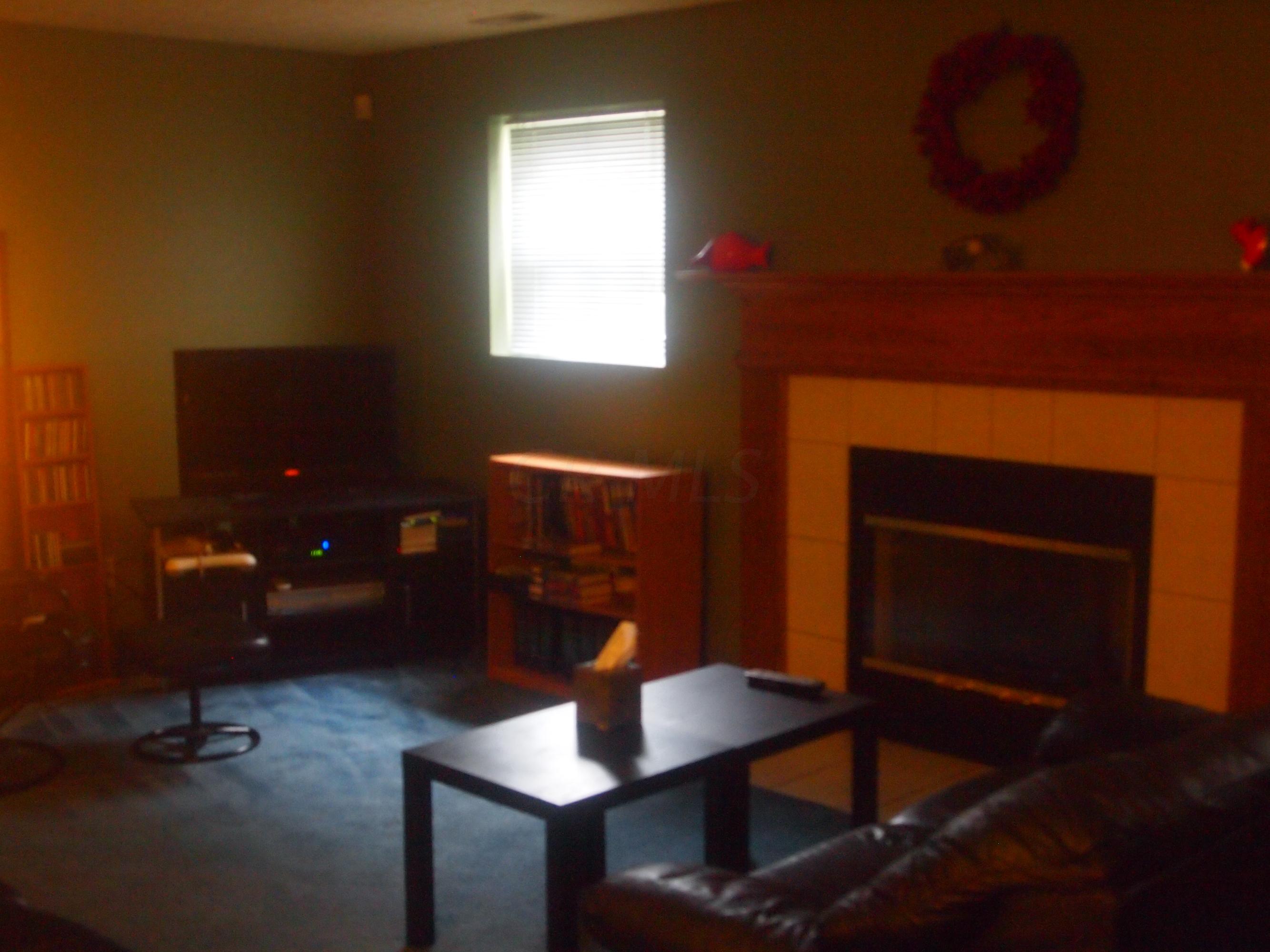 3098 Briar Ridge Road Columbus, OH 43232 - Photo 4 of 9 Gallery Image 4