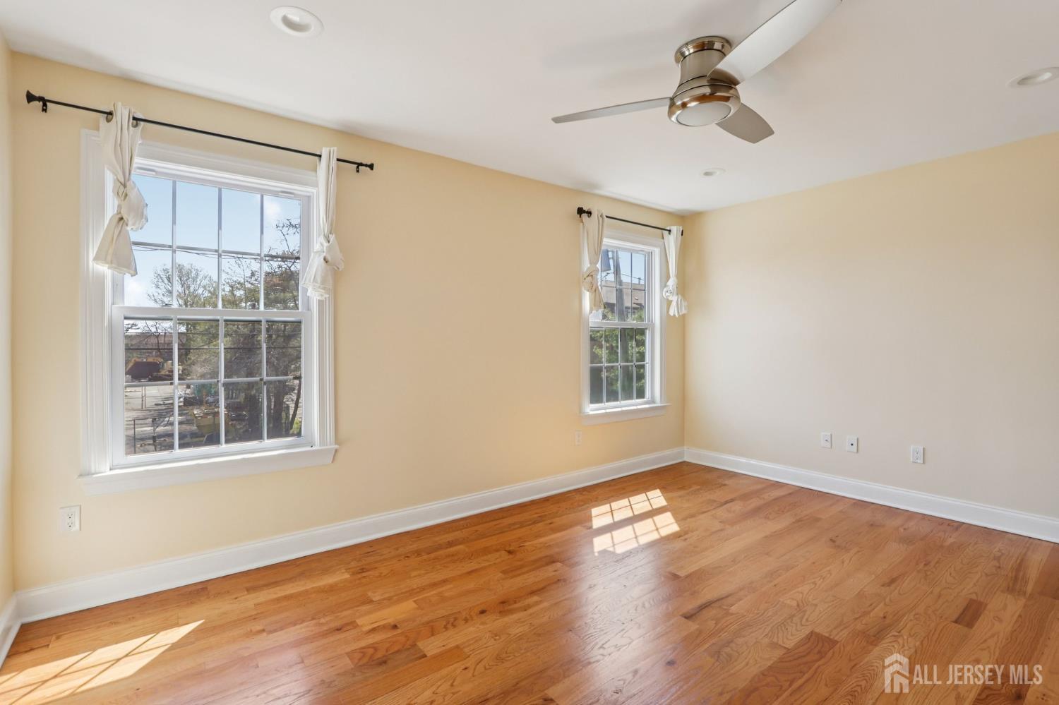 32 Cinder Road, Unit 3 Edison, NJ 08820 - Photo 35 of 39