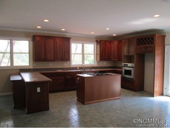 896 Jupiter Road Weaverville, NC 28787 - Photo 6 of 24 Gallery Image 6